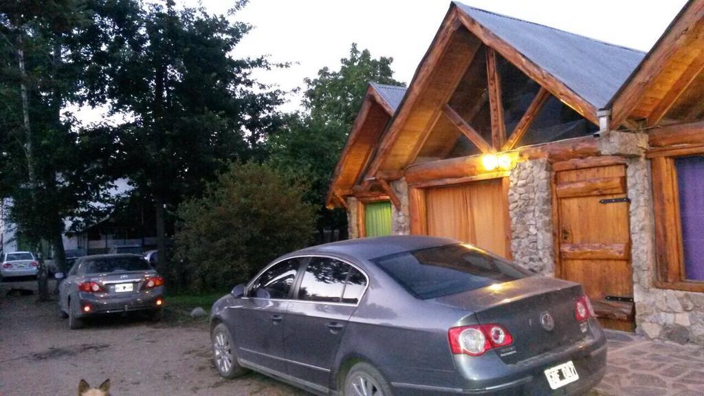 Cabanas Pehuenia Albergue El Bolsón Exterior foto