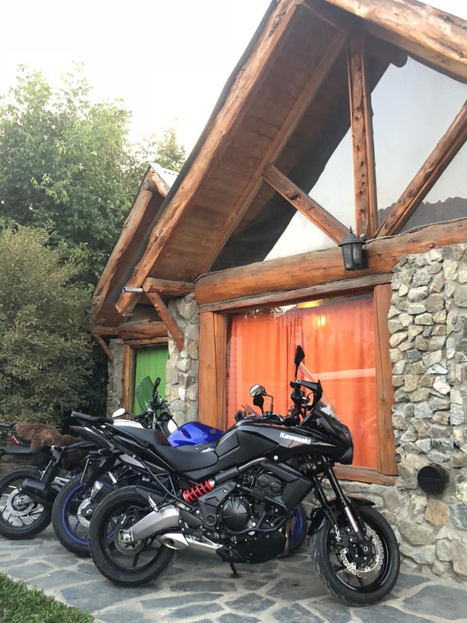 Cabanas Pehuenia Albergue El Bolsón Exterior foto
